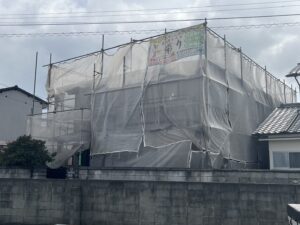 高松市内にて住宅改修工事が着工しました！劣化した外壁も張替えて安心！